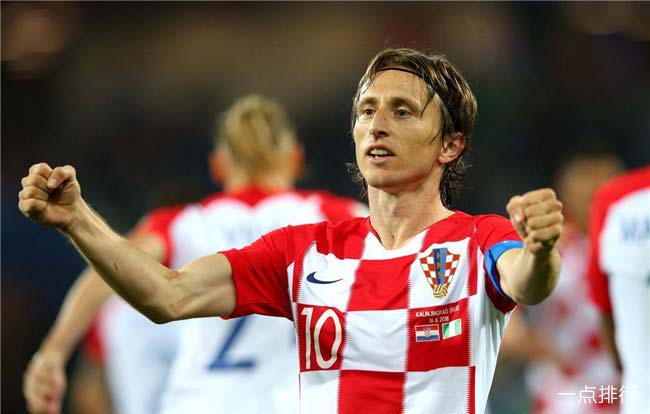 隐蔽骗术：揭秘“非法代理的返点金字塔”——解析其如何利用下线盈利分成。（隐秘套路：起底“非法代理返点金字塔”——深度解析其利用下线分成牟利的机制）